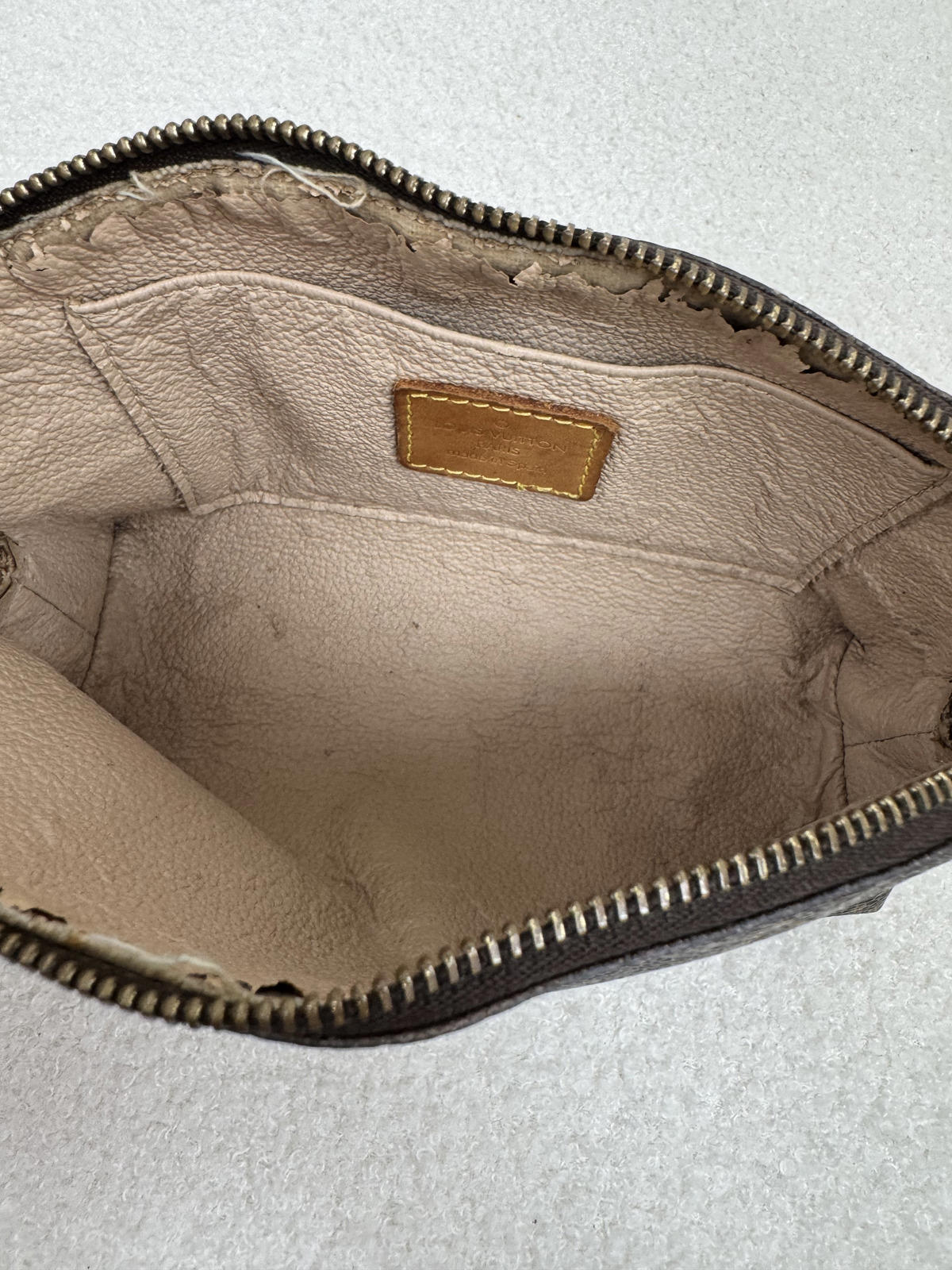 Louis Vuitton Pochette Cosmetic