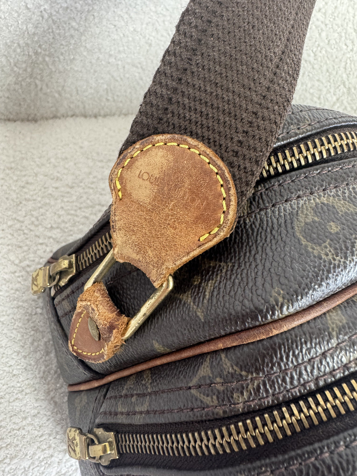 Louis Vuitton Reporter Bag