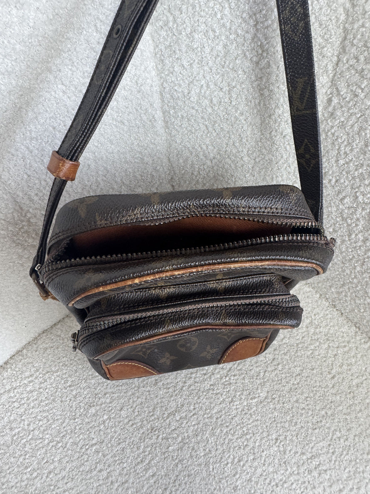 Louis Vuitton Amazon Body Bag