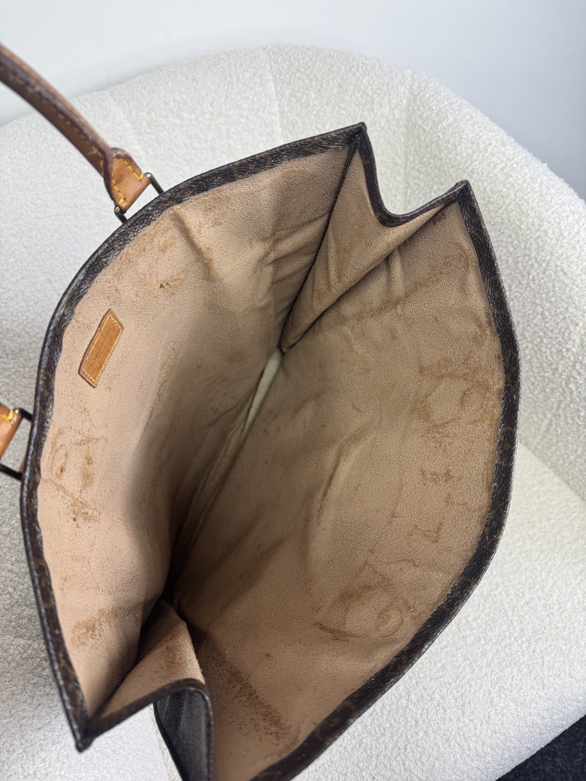 Louis Vuitton Sac Plat Tote