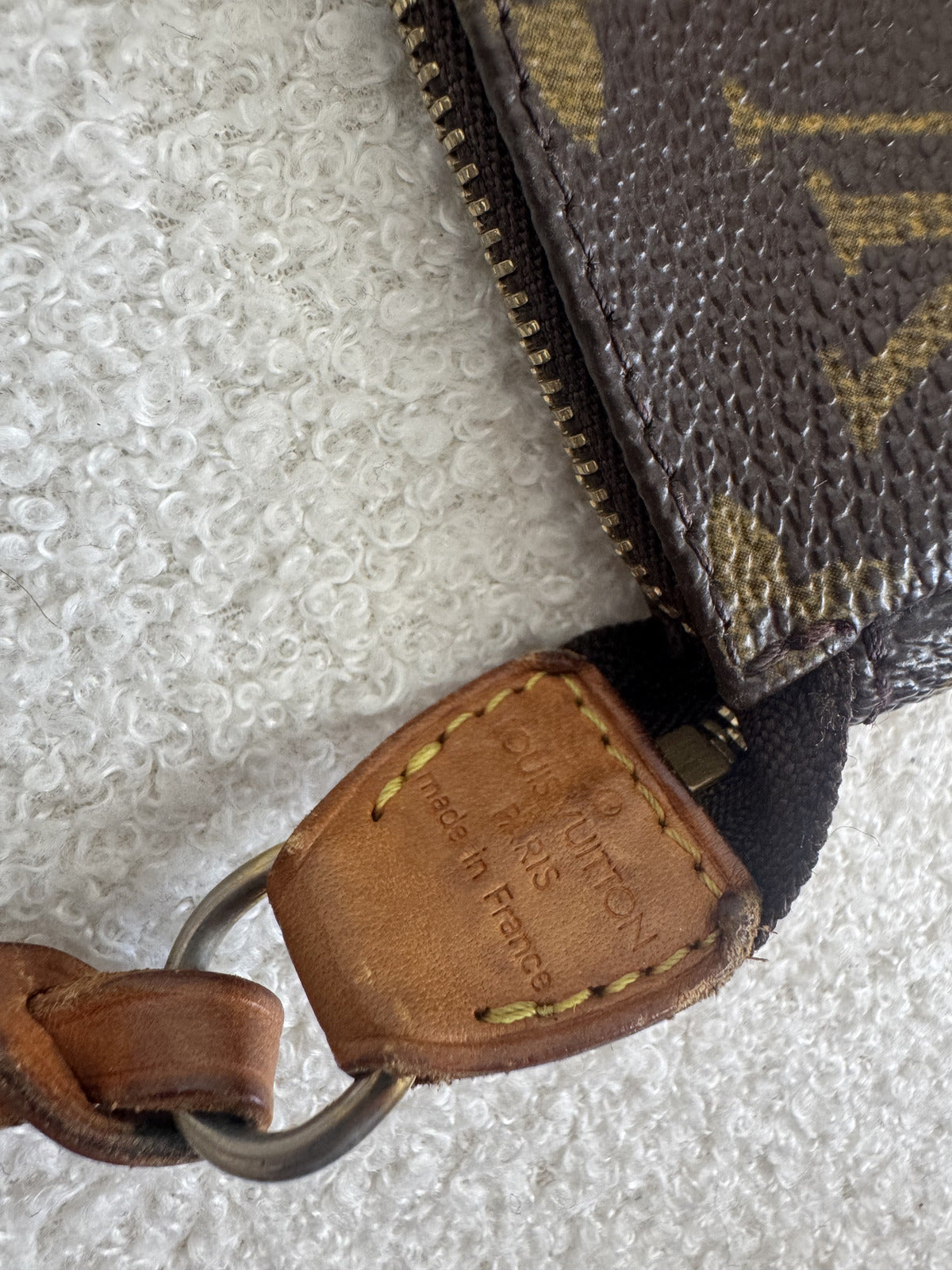 Louis Vuitton Pochette