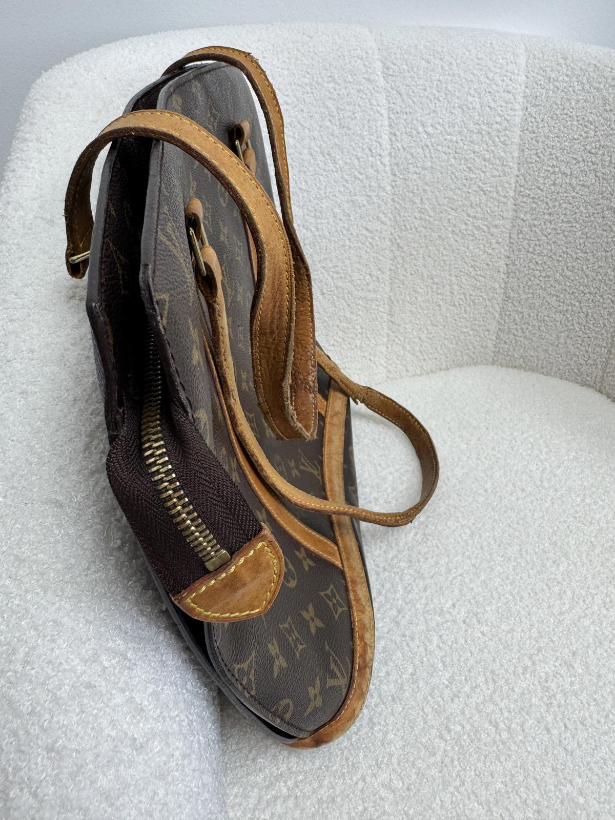 Louis Vuitton Babylon Tote Bag