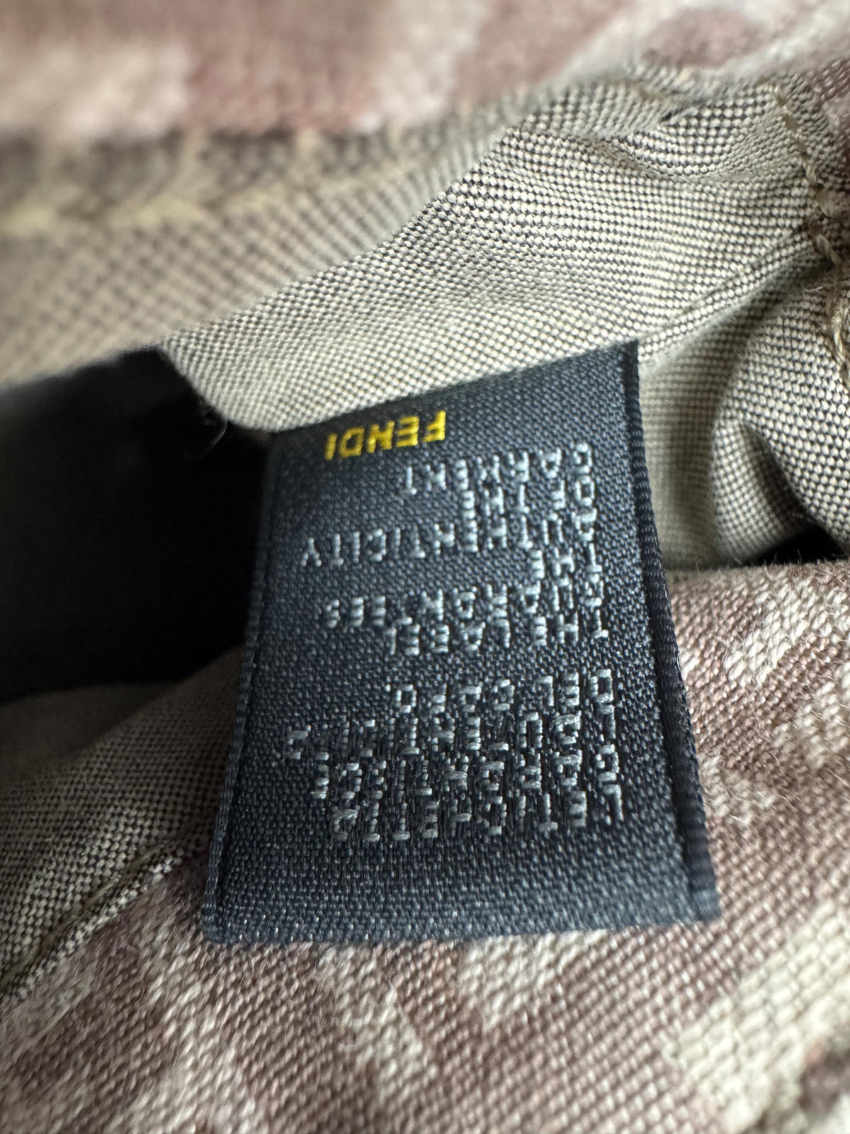 Fendi Mama Bucket Baguette Small