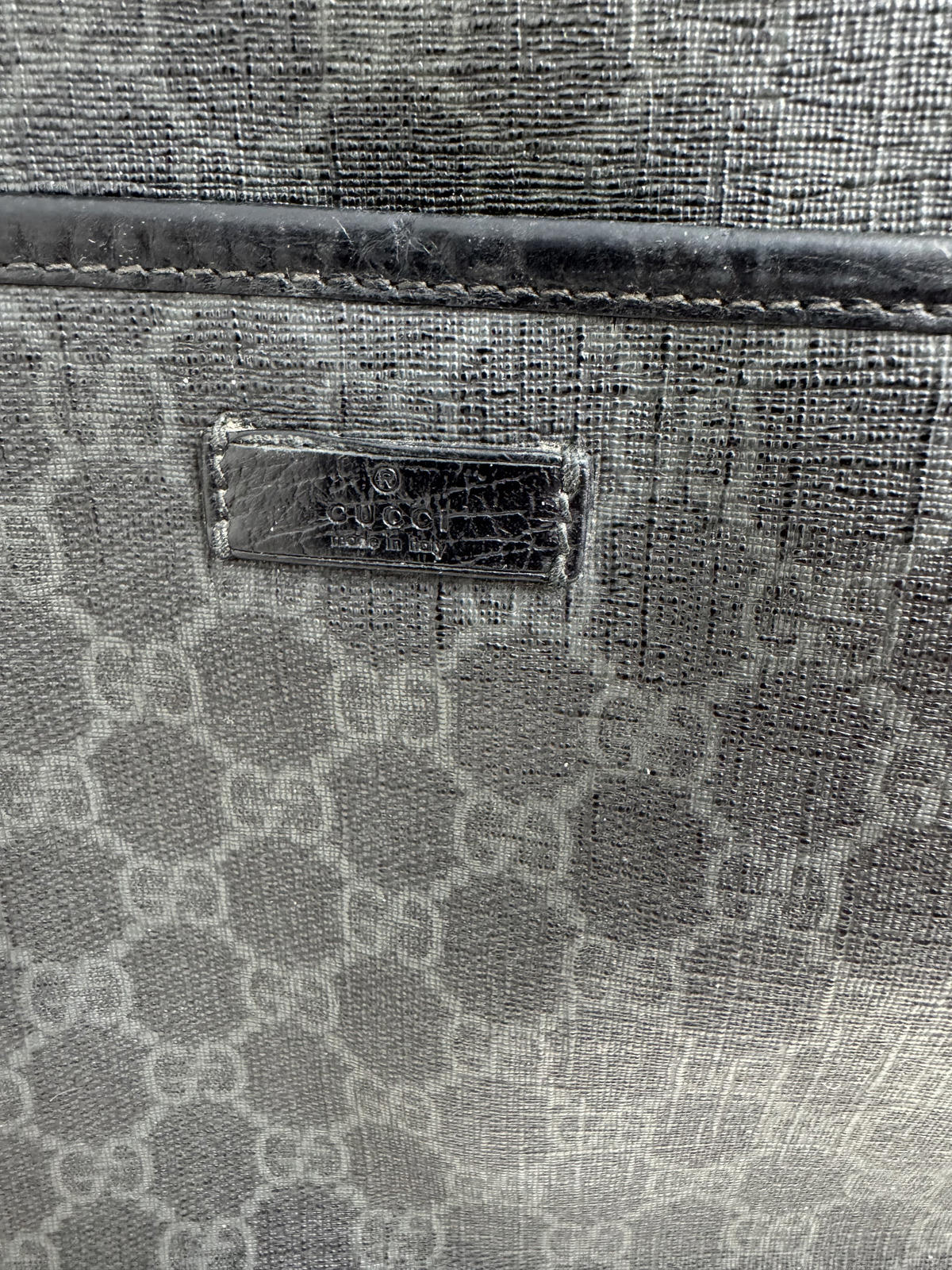 Gucci Messenger Bag