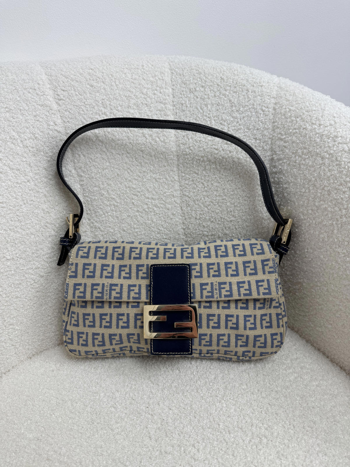 Fendi Mamma Baguette