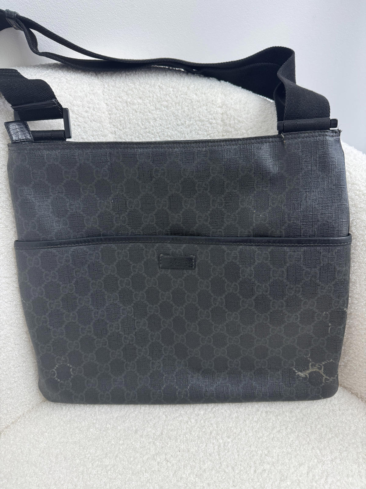 Gucci Messenger Bag