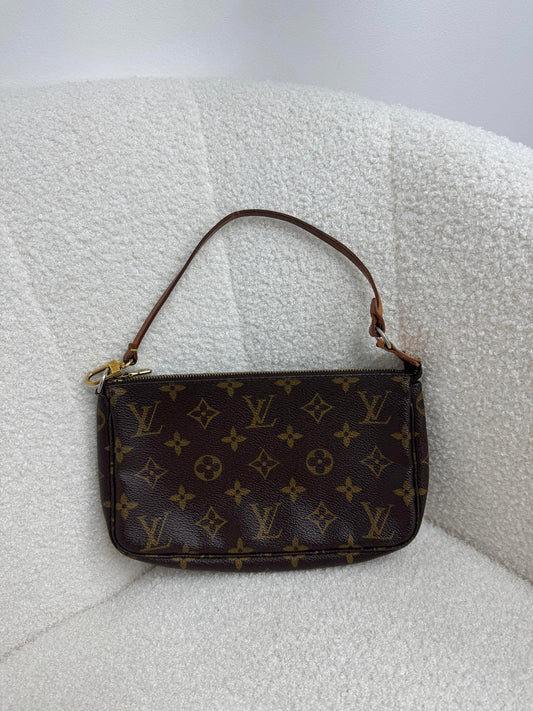 Louis Vuitton Pochette