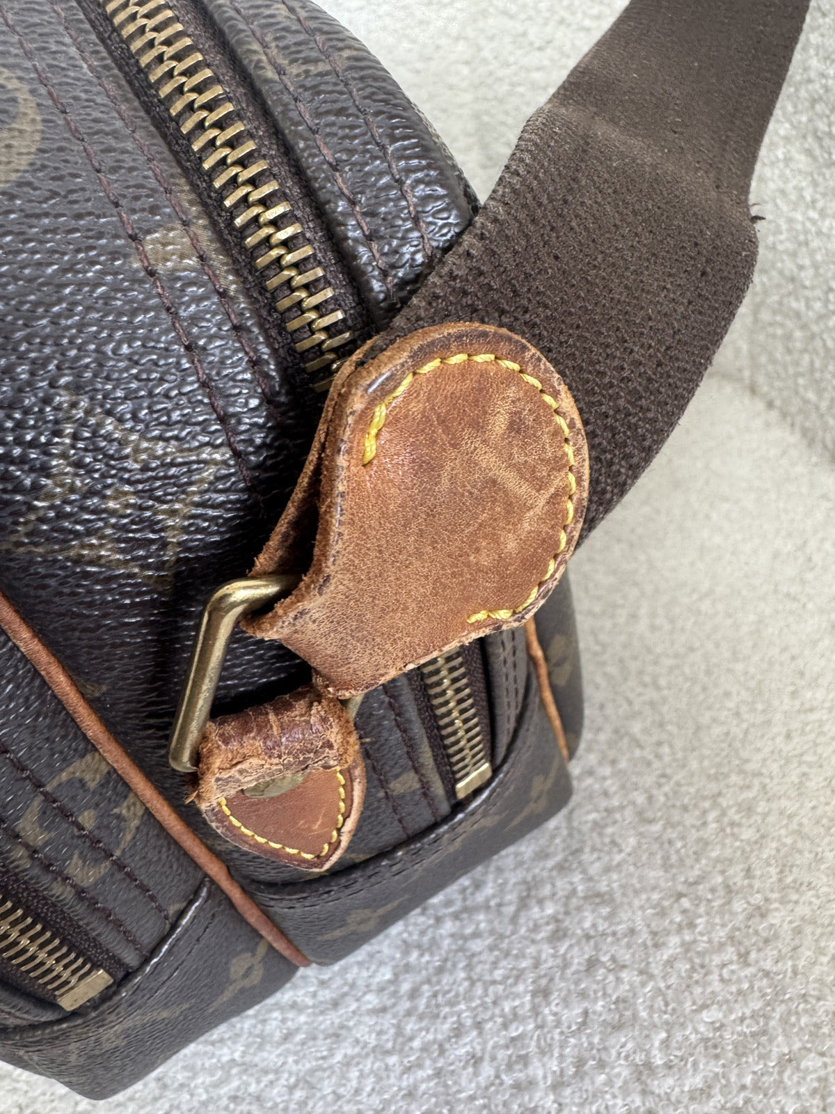 Louis Vuitton Reporter Bag