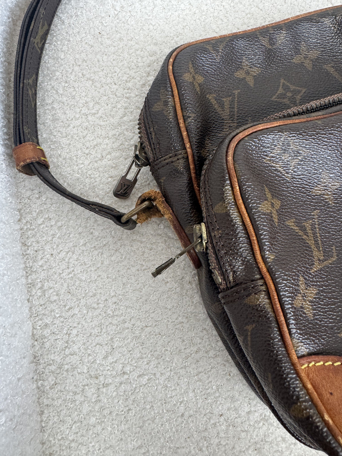 Louis Vuitton Amazon Body Bag