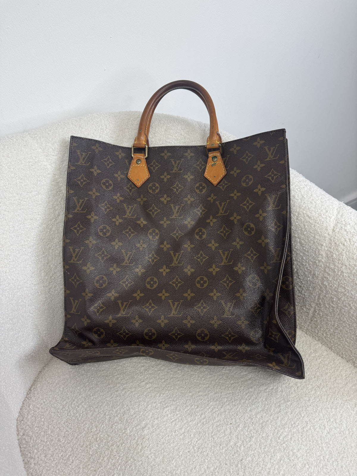 Louis Vuitton Sac Plat Tote