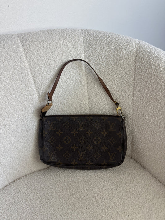 Louis Vuitton Pochette