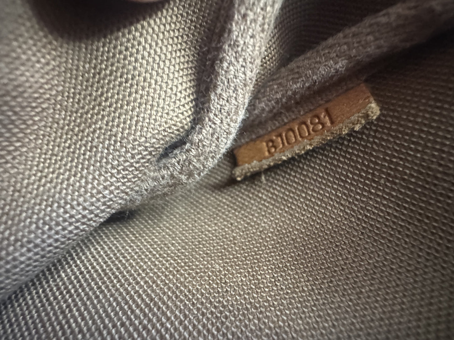 Louis Vuitton Pochette