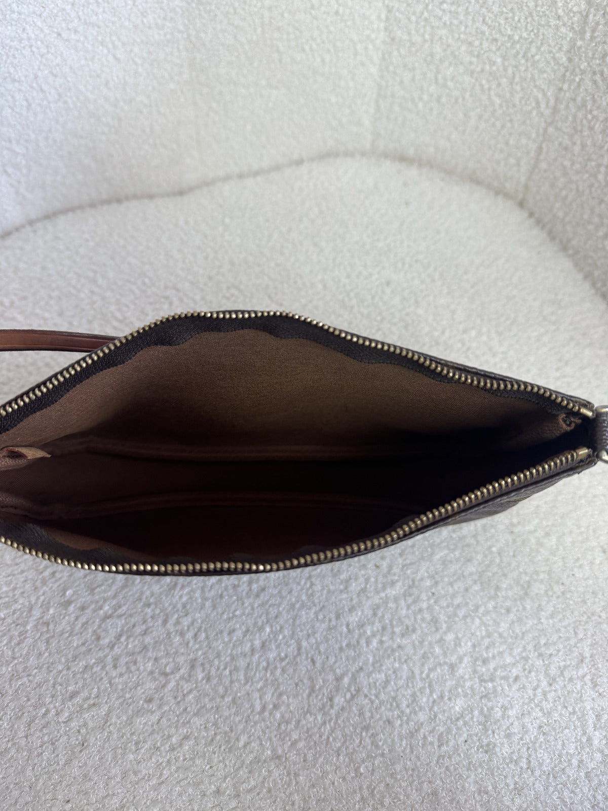 Louis Vuitton Pochette