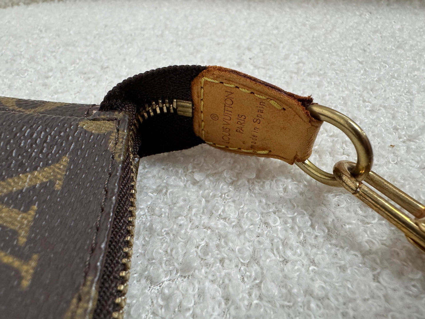 Louis Vuitton Pochette