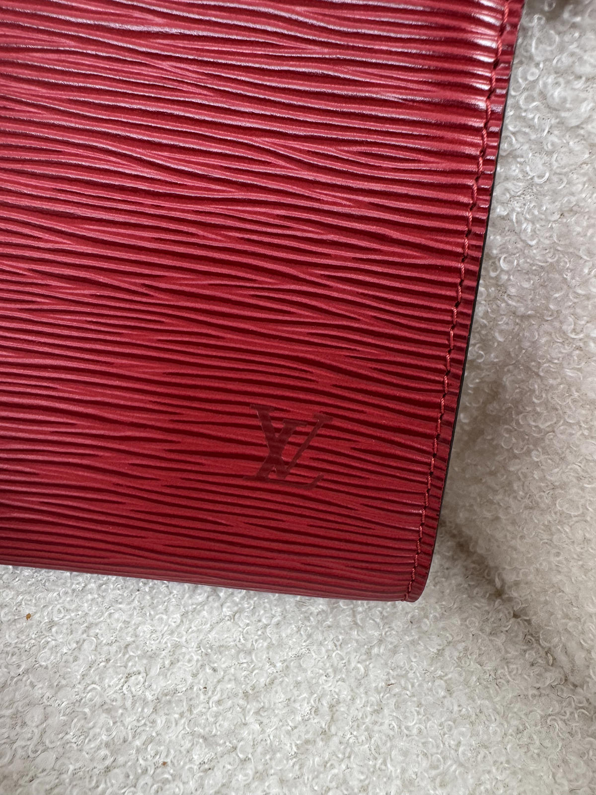 Louis Vuitton Epi Handbag