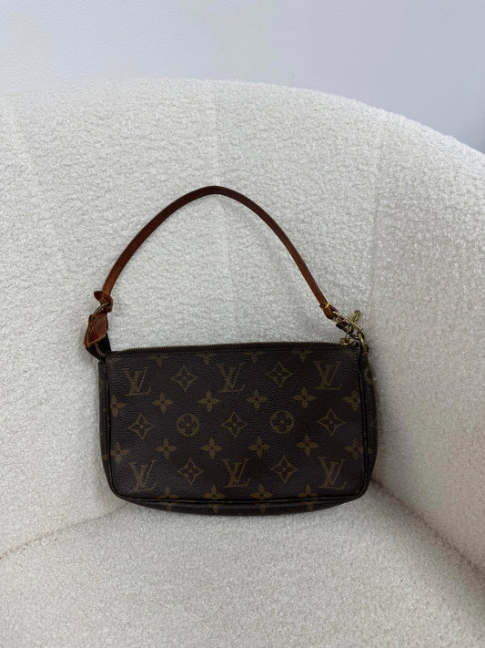 Louis Vuitton Pochette