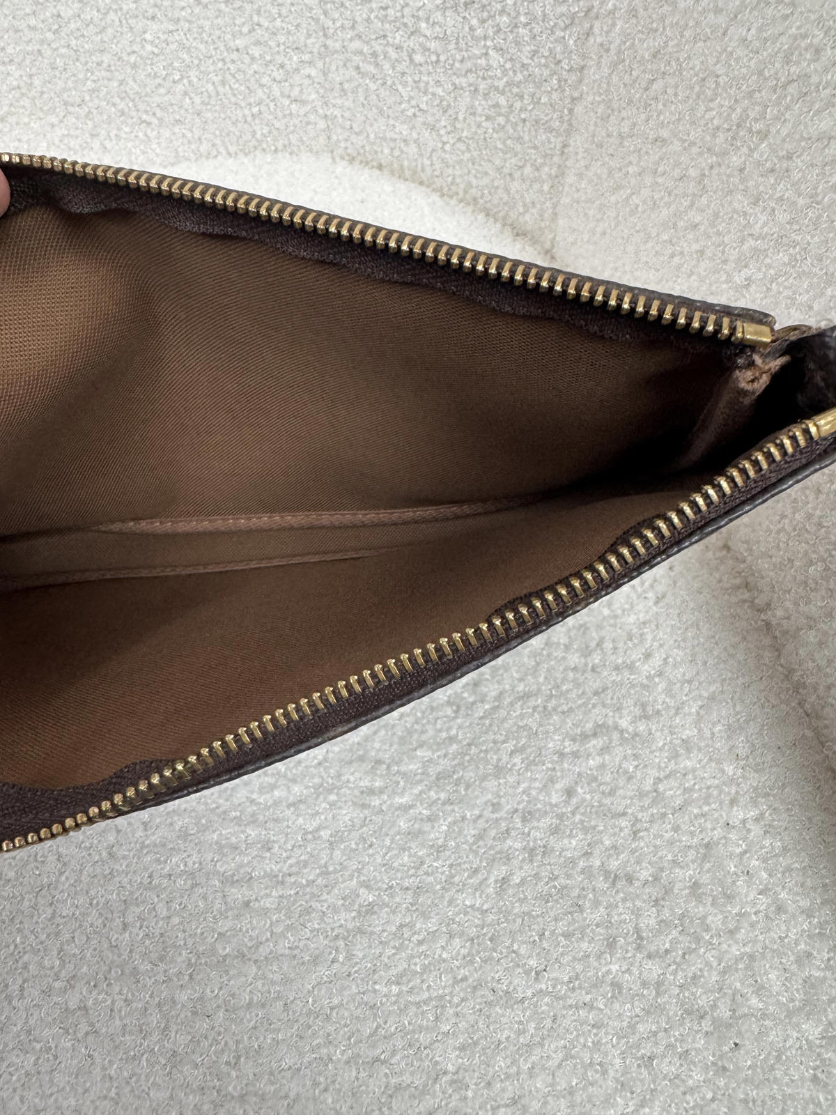 Louis Vuitton Pochette