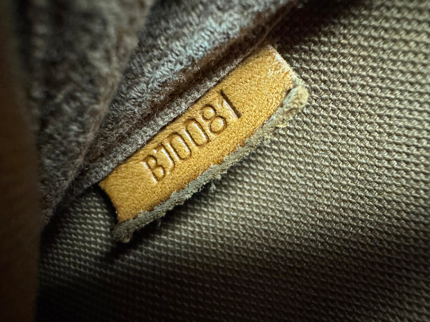 Louis Vuitton Pochette