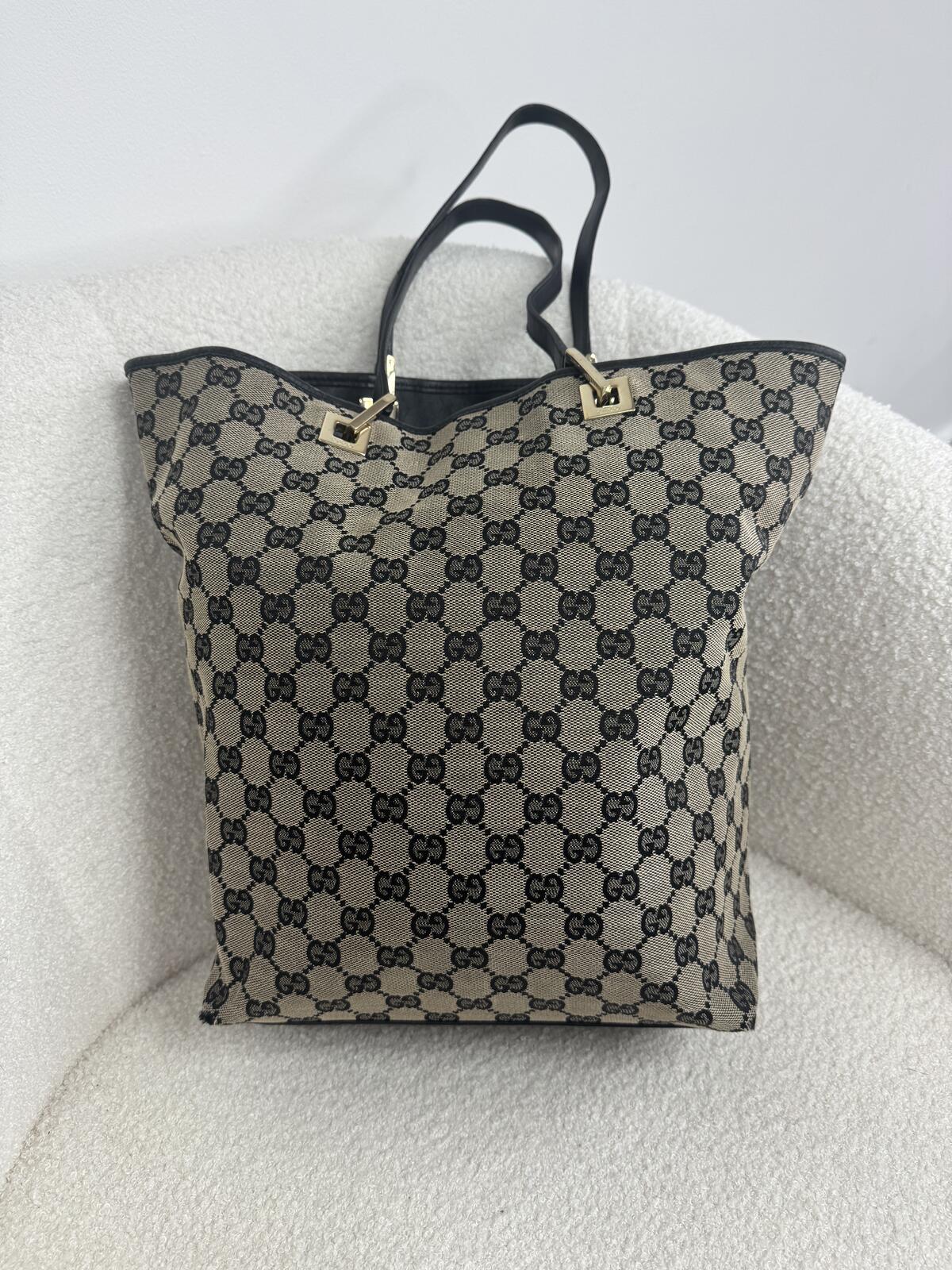 Gucci Bucket Bag