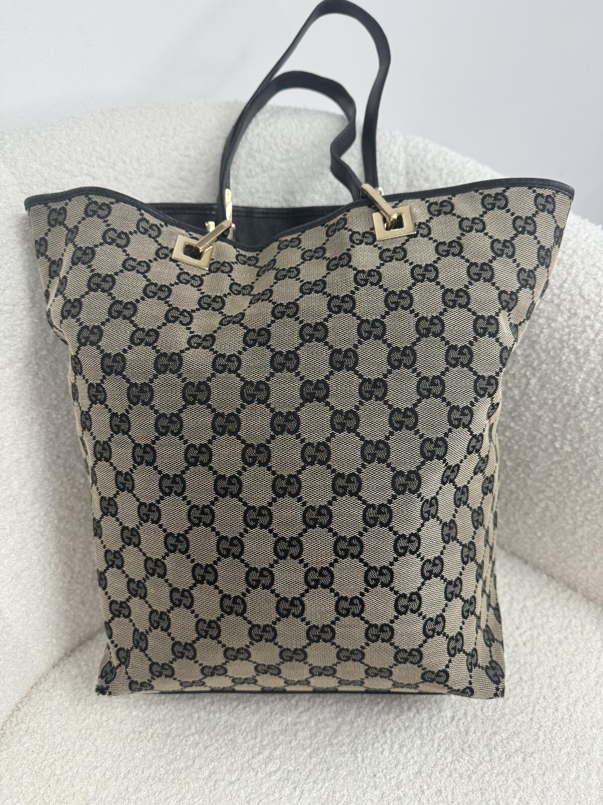 Gucci Bucket Bag