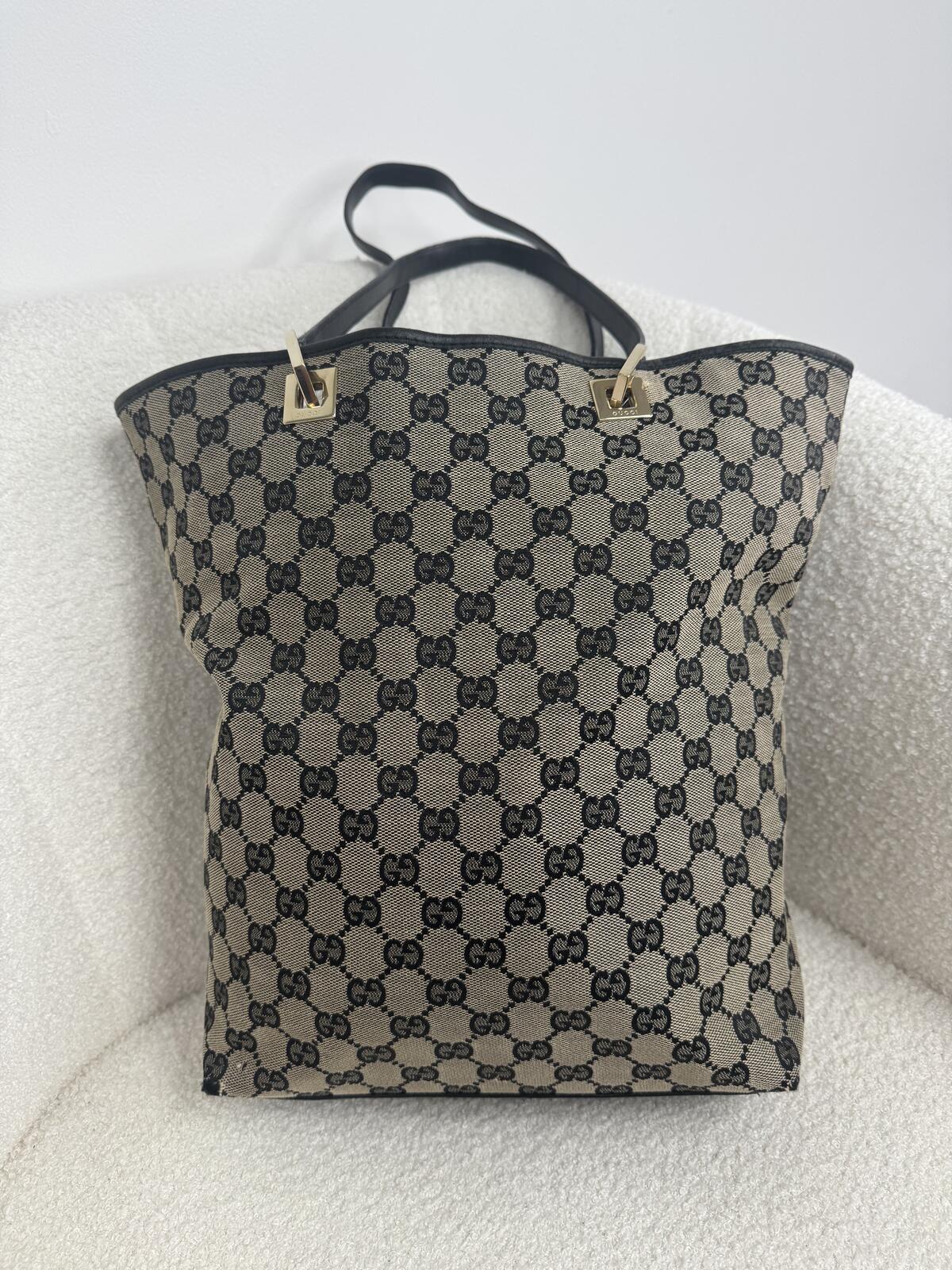 Gucci Bucket Bag