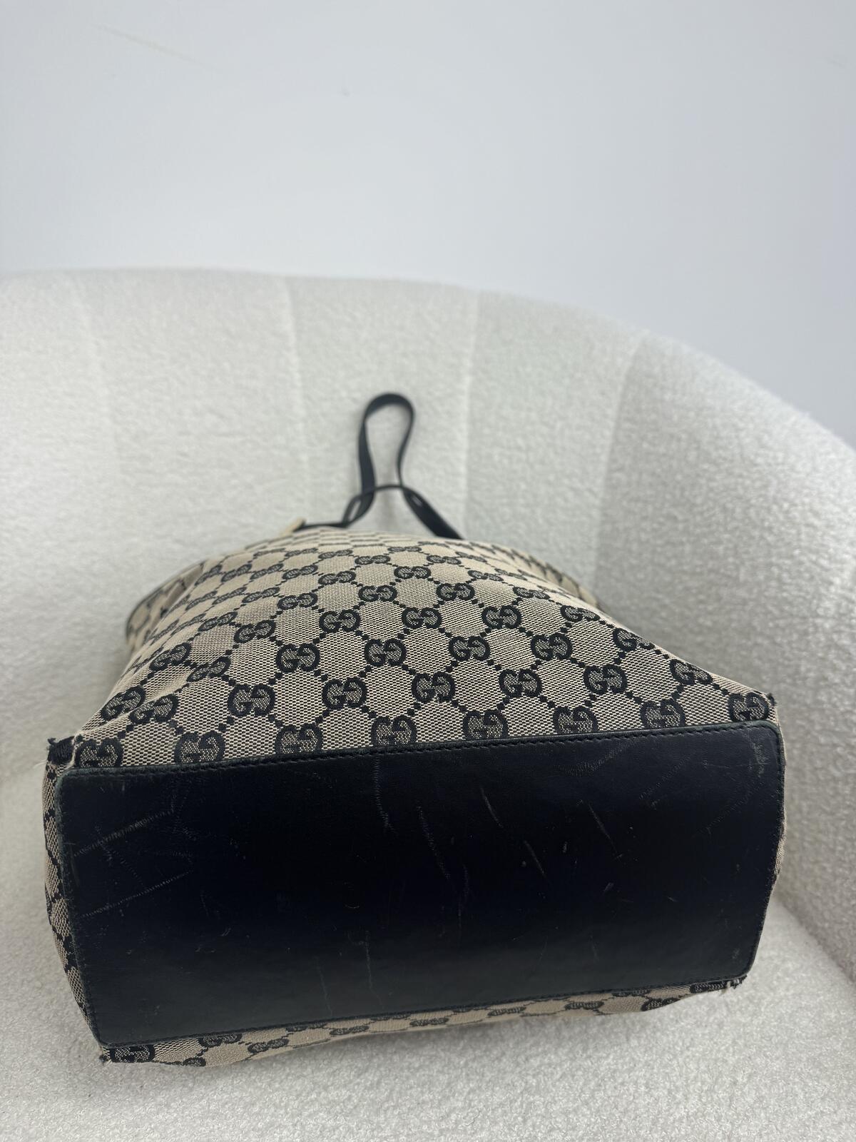 Gucci Bucket Bag