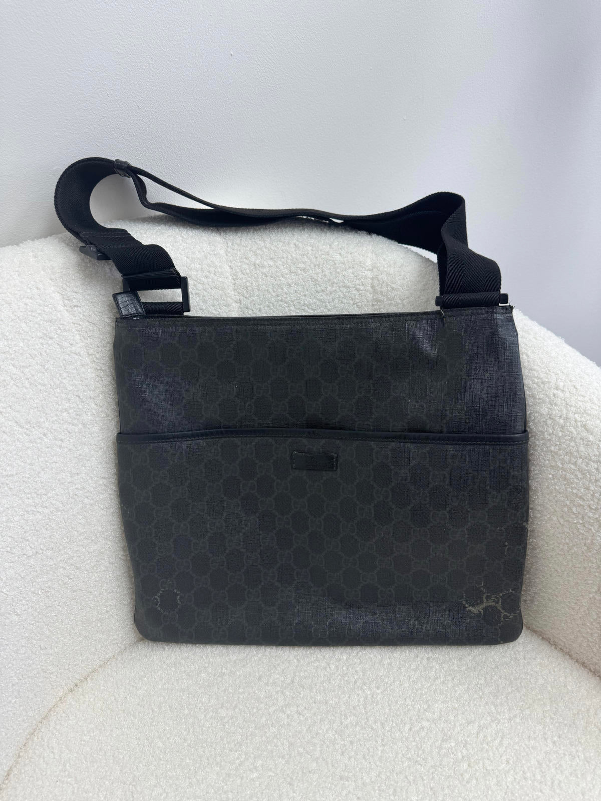 Gucci Messenger Bag